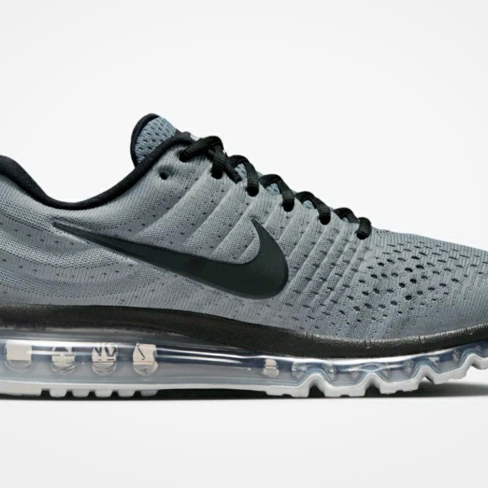 Nike Air Max 2017 Gray and Black Sneakers.  NIB - Picture 4 of 6